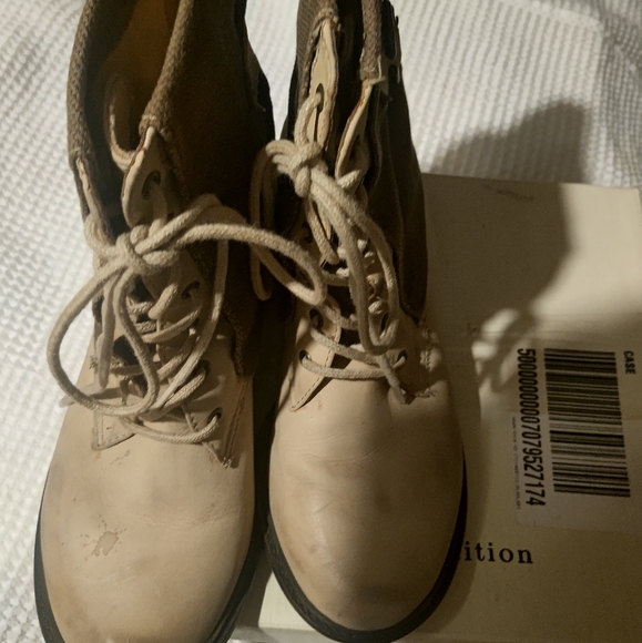 Mia Limited Edition Trench Lace Up Ginger Boot - Picture 3 of 6